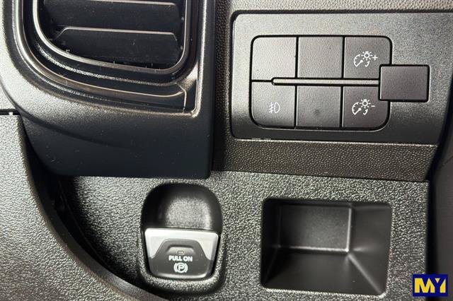 Used 2024 RAM ProMaster 2500 w/ Safety Group FWD image 32