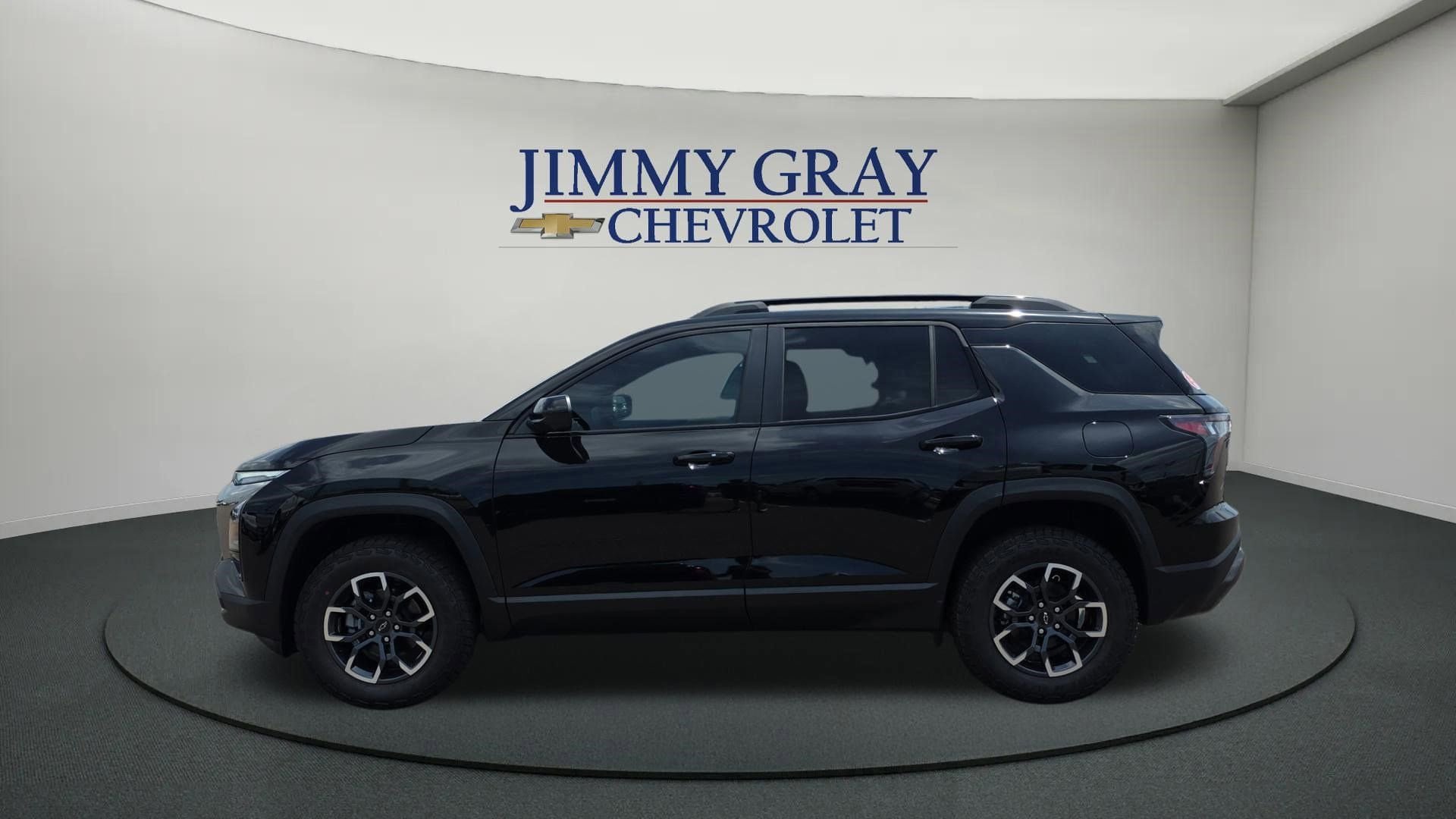 New 2026 Chevrolet Equinox ACTIV w/ Safety and Technology Package FWD image 2