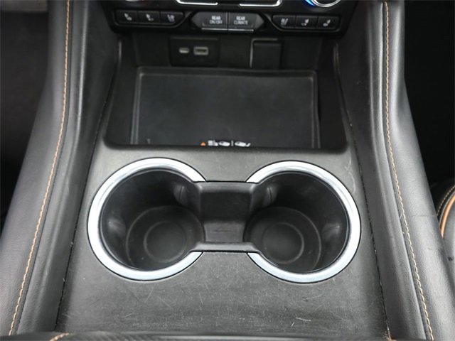 Used 2023 GMC Yukon AT4 w/ AT4 Premium Package image 6