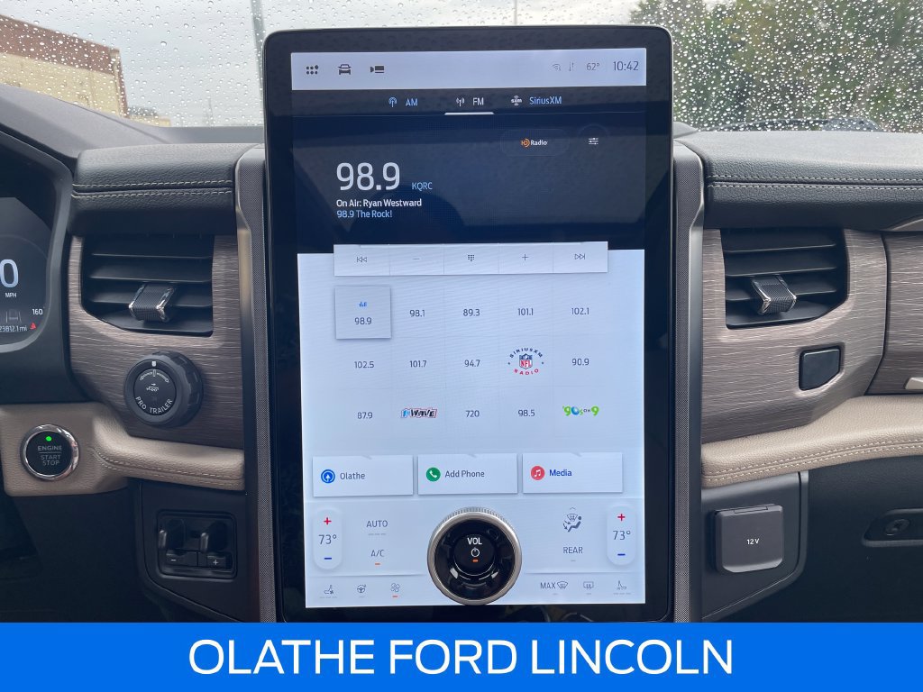 Used 2024 Ford Expedition Max Limited AWD/4WD image 24