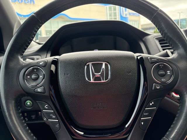 Certified 2017 Honda Ridgeline RTL-E image 17
