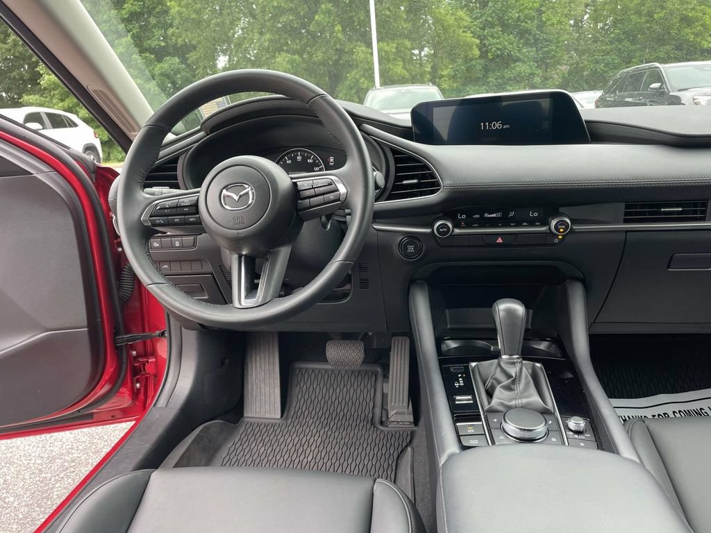 Used 2025 MAZDA MAZDA3 s FWD image 12