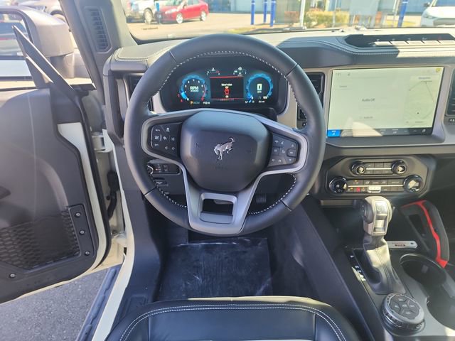 New 2026 Ford Bronco Outer Banks w/ Sasquatch Package image 15