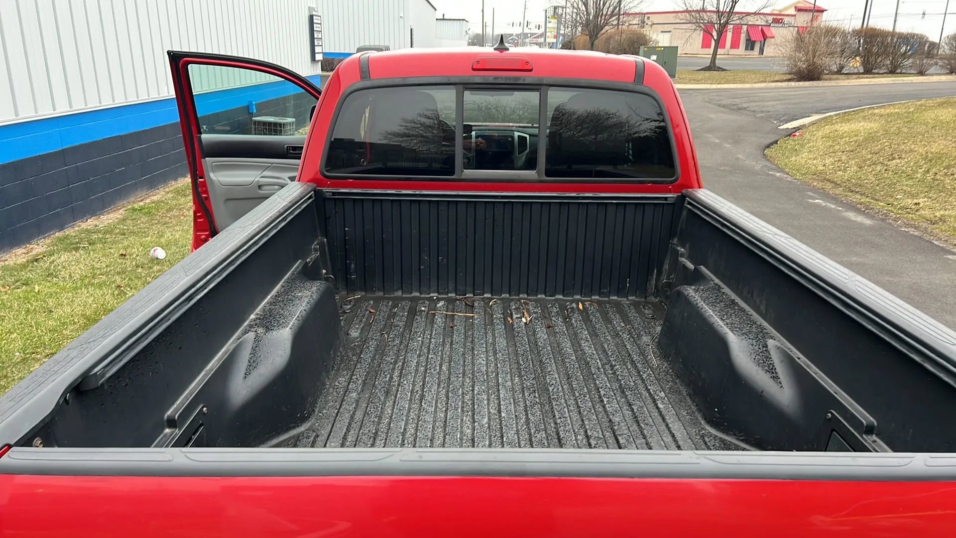 Used 2014 Toyota Tacoma 4x4 Access Cab V6 w/ SR5 Package image 12