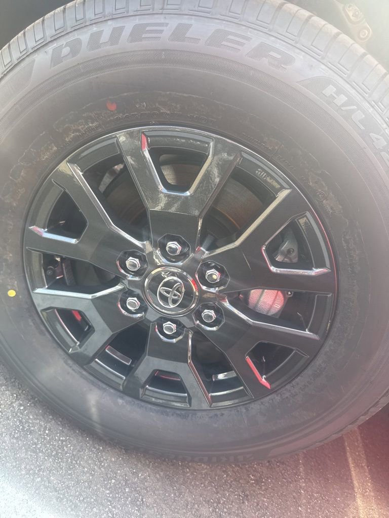 New 2026 Toyota 4Runner SR5 AWD/4WD image 10