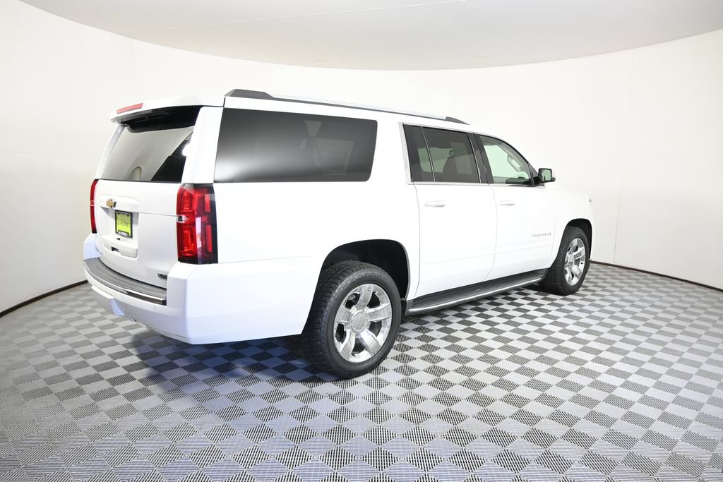 Used 2017 Chevrolet Suburban Premier AWD/4WD image 6