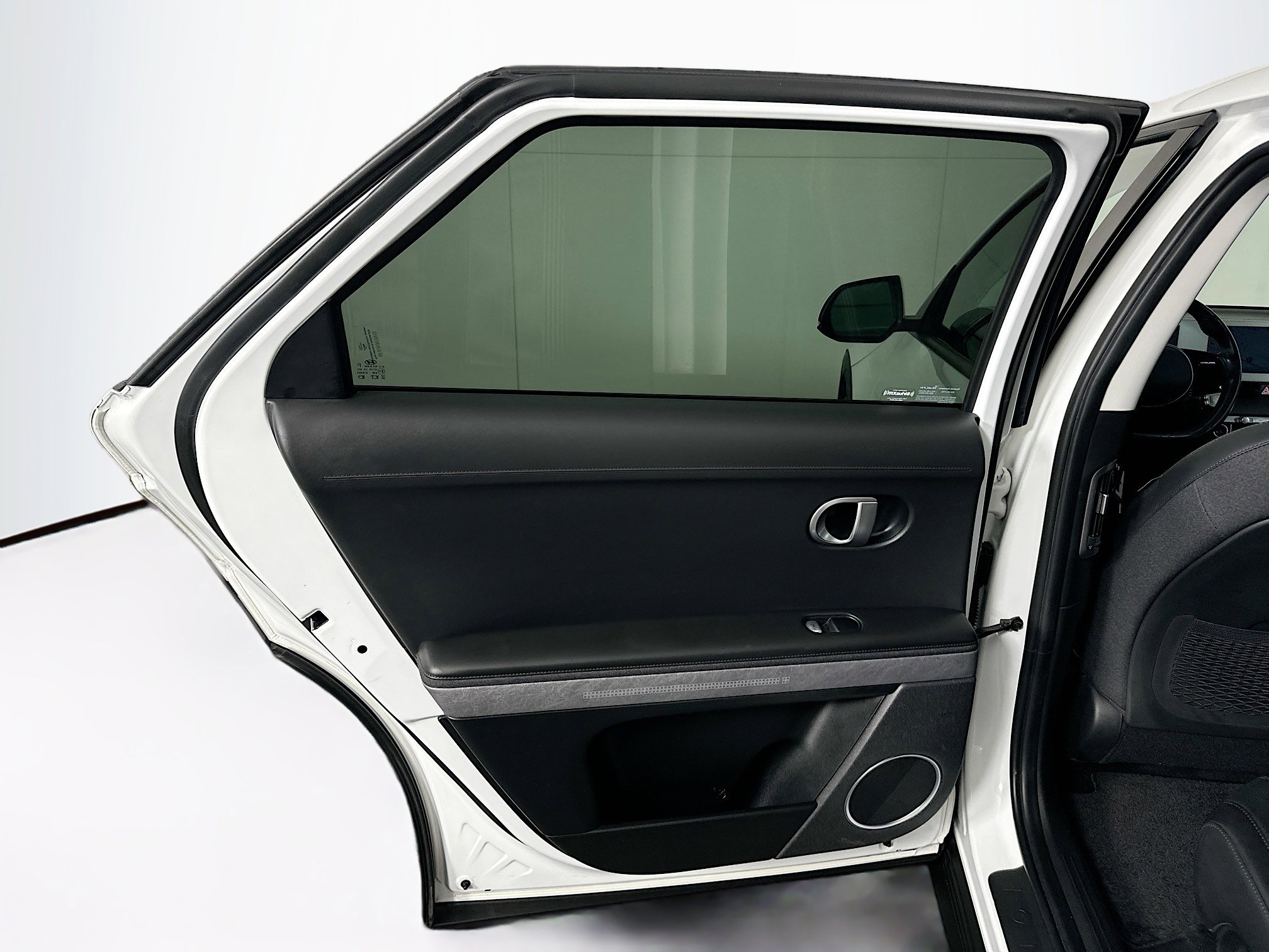 Used 2023 Hyundai Ioniq 5 SEL image 24