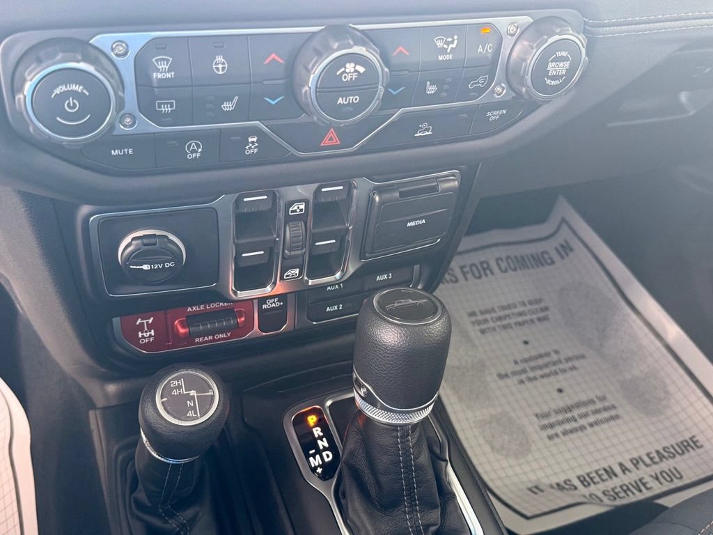 New 2026 Jeep Gladiator Mojave AWD/4WD image 15