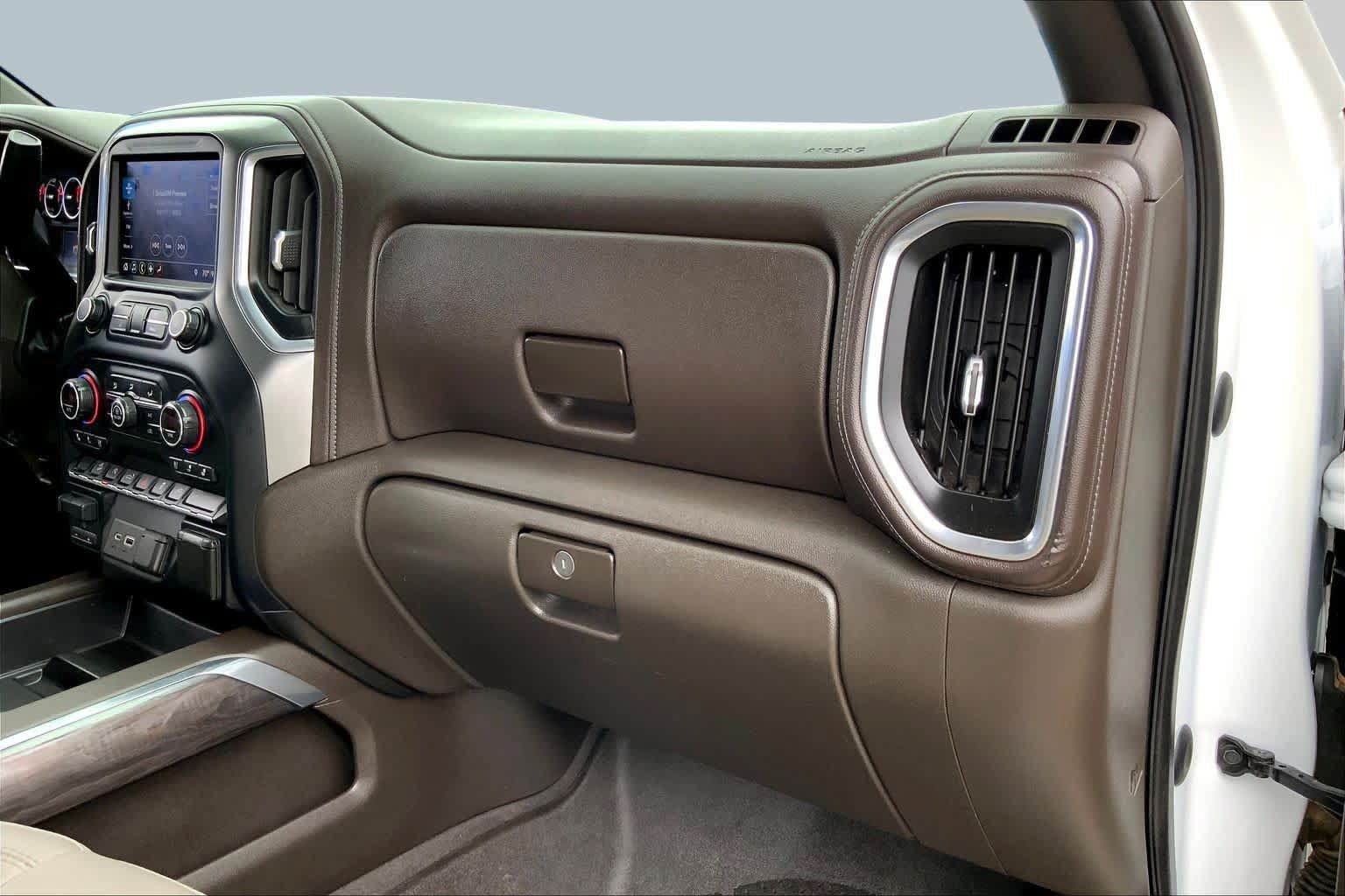 Used 2019 Chevrolet Silverado 1500 LTZ AWD/4WD image 19