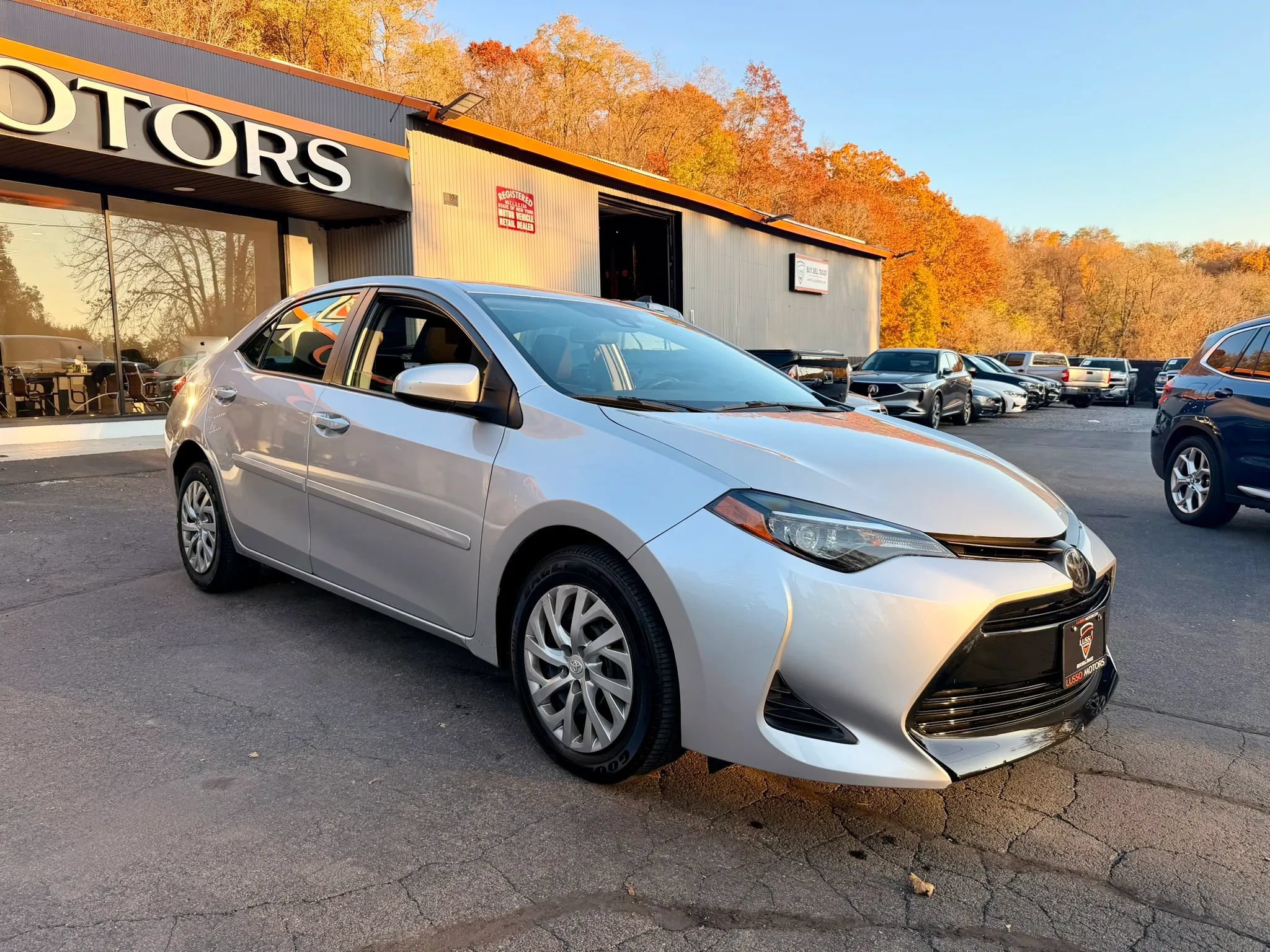 Used 2019 Toyota Corolla LE w/ Body Protection Package FWD image 10