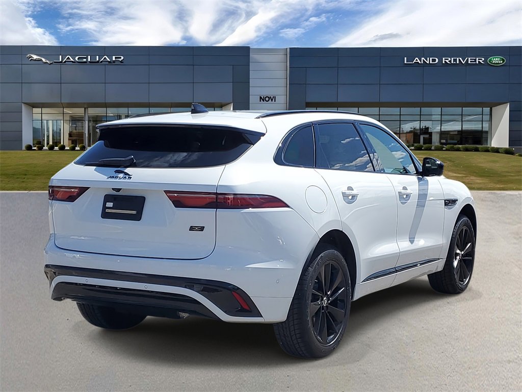 New 2026 Jaguar F-PACE R-Dynamic S image 3