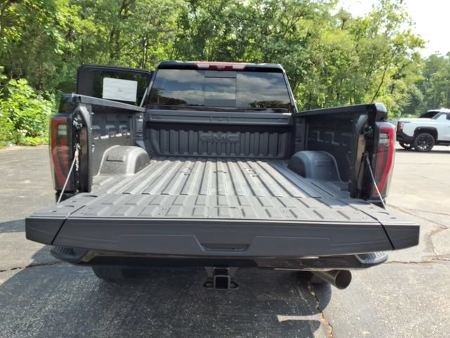 New 2026 GMC Sierra 2500 AT4 w/ AT4 Premium Plus Package AWD/4WD image 29