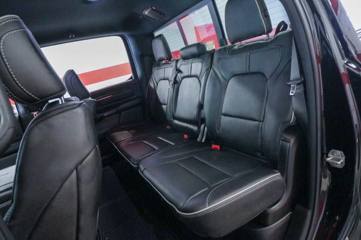 Used 2024 RAM 1500 Limited AWD/4WD image 8