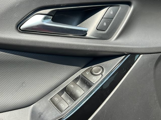 Certified 2026 Chevrolet Equinox LT AWD/4WD image 13