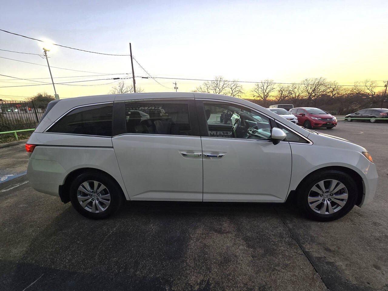Used 2014 Honda Odyssey EX-L image 11