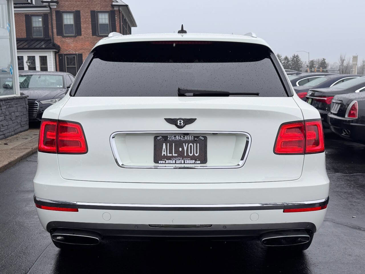 Used 2018 Bentley Bentayga Activity image 7