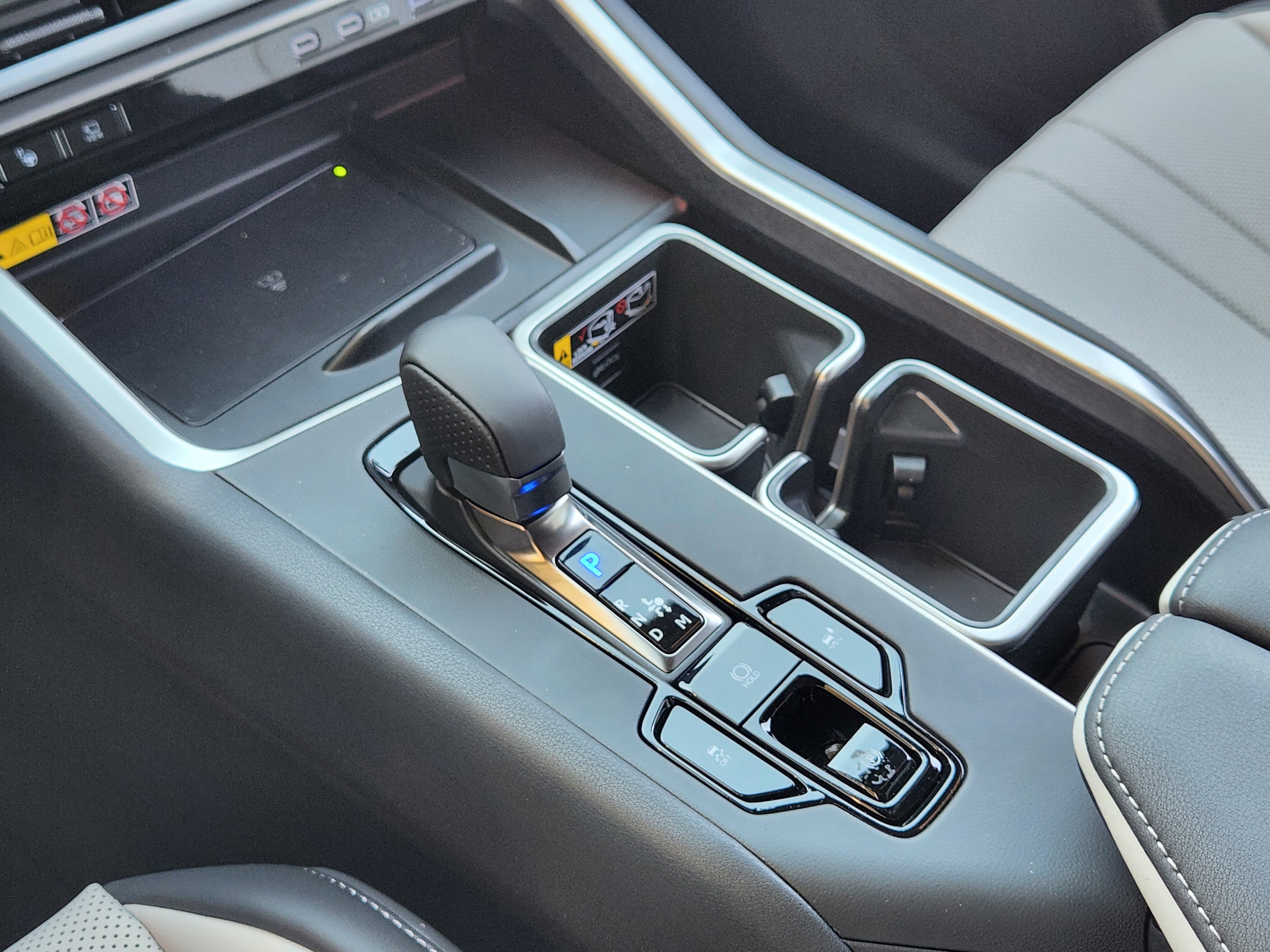 New 2026 Lexus TX 500h AWD image 16