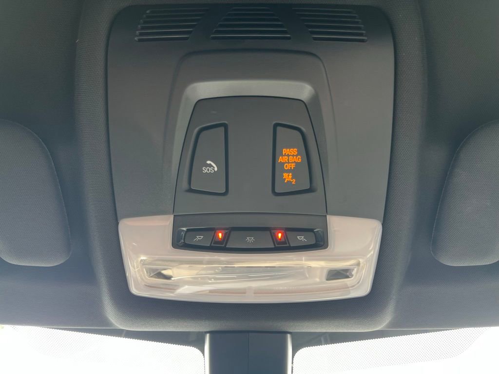 Used 2014 BMW i8 image 18