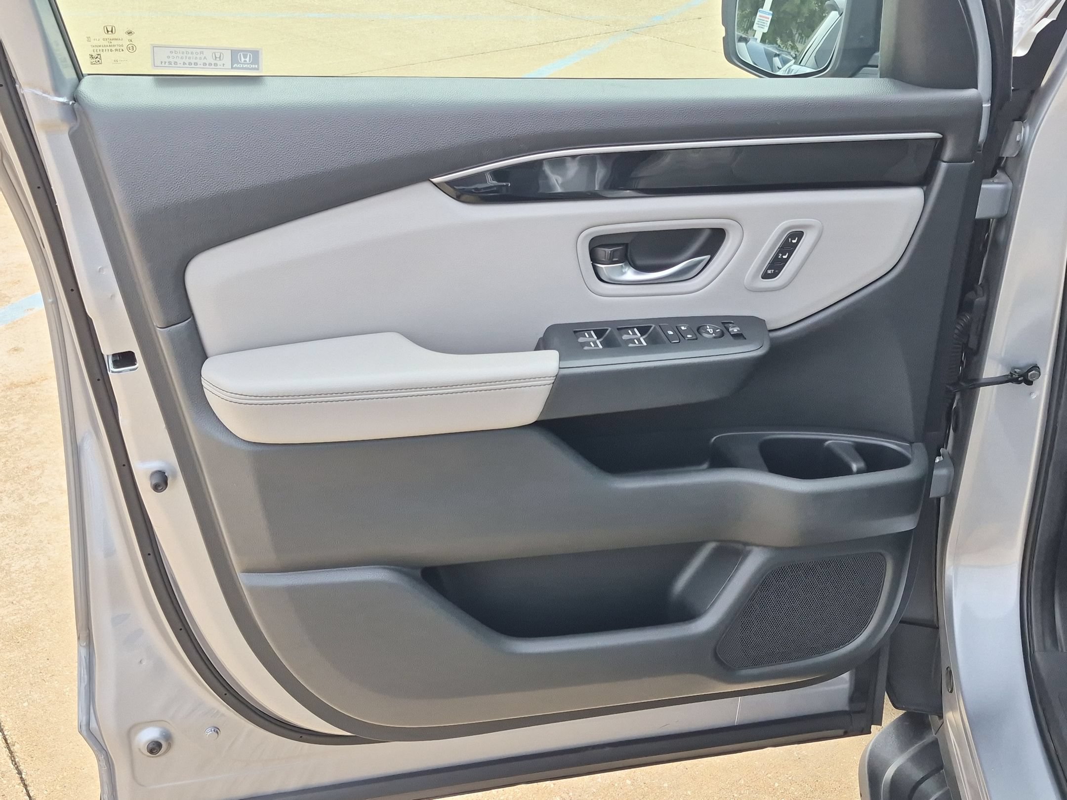 Certified 2023 Honda Pilot Touring image 12