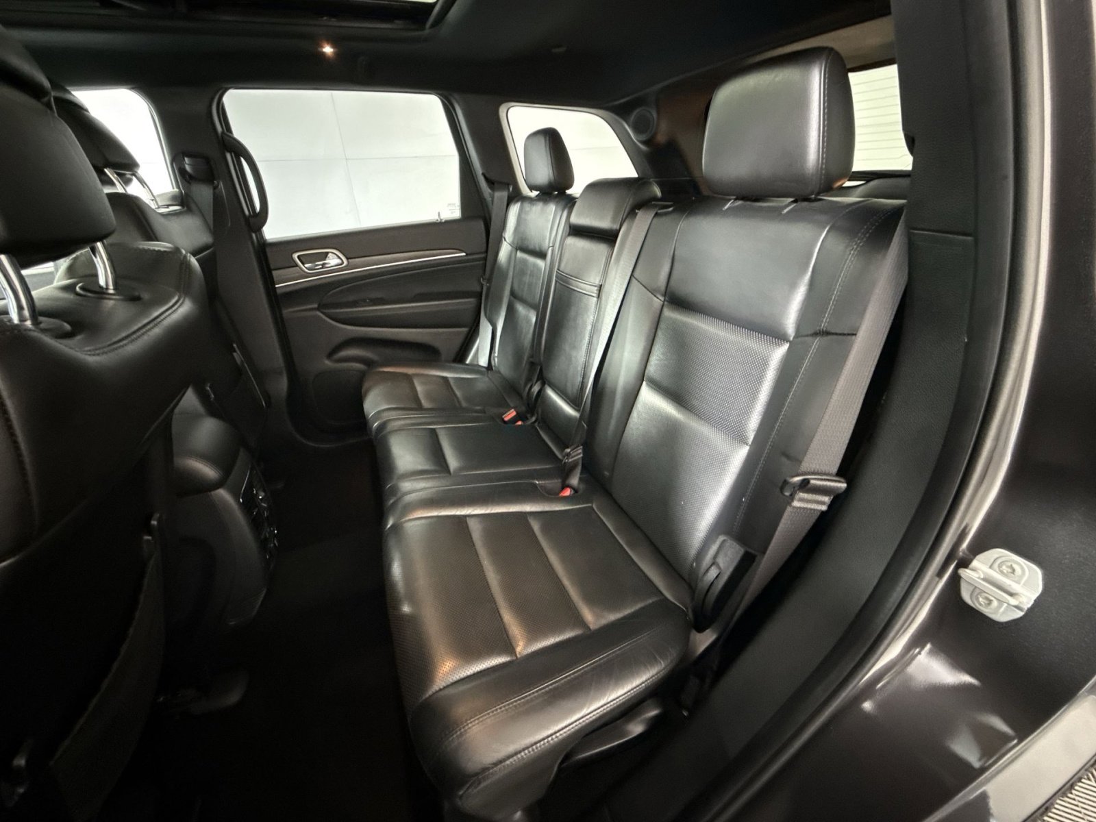 Used 2021 Jeep Grand Cherokee Limited w/ Luxury Group II AWD/4WD image 25