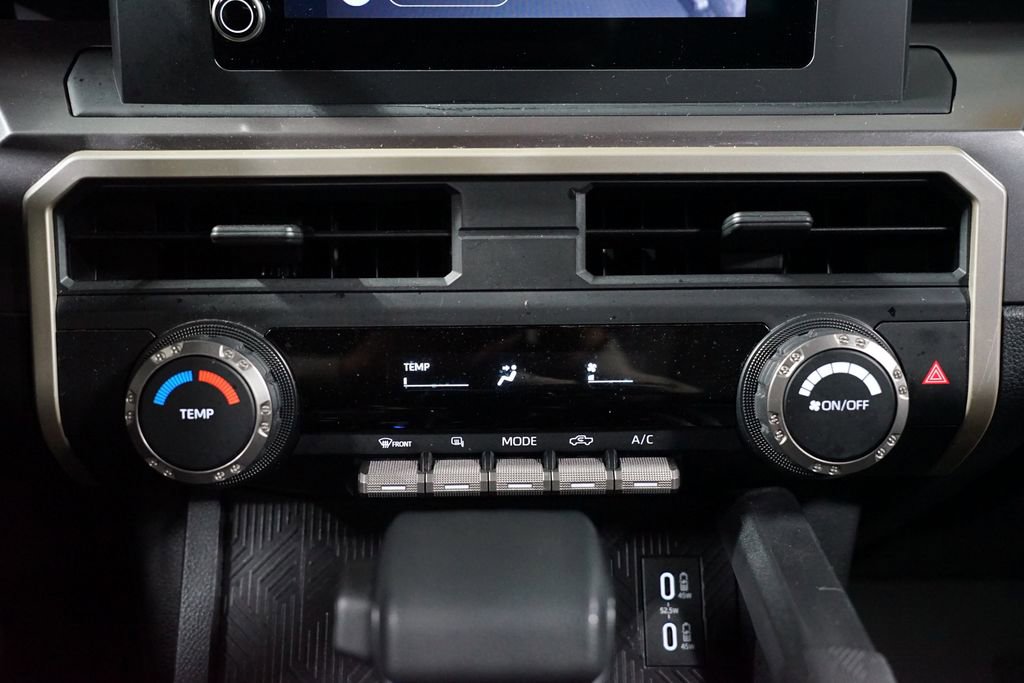 Certified 2025 Toyota Tacoma SR5 image 22