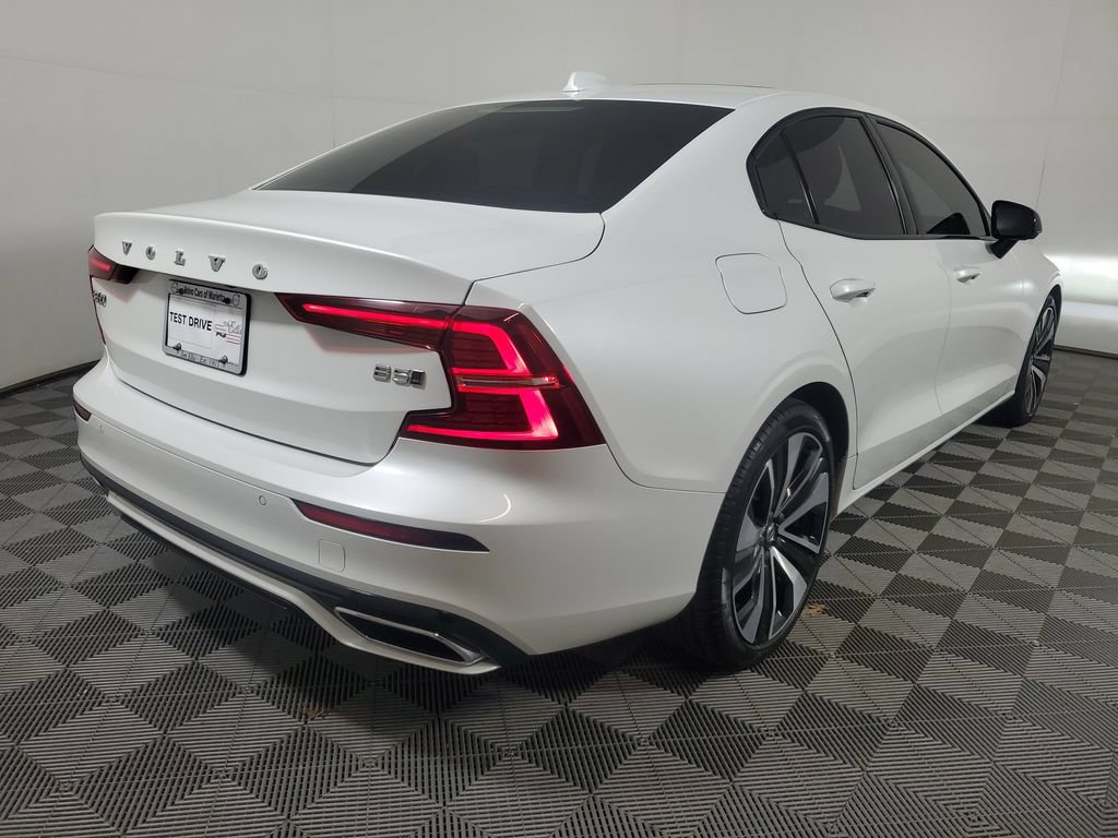 Used 2022 Volvo S60 B5 Momentum w/ Premium Package AWD/4WD image 8
