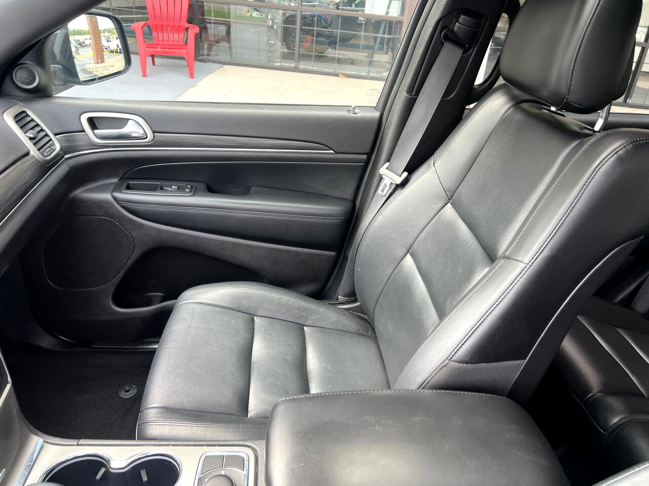 Used 2020 Jeep Grand Cherokee Limited image 9