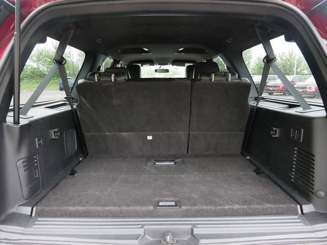 Used 2015 Ford Expedition EL XLT w/ Equipment Group 202A AWD/4WD image 10