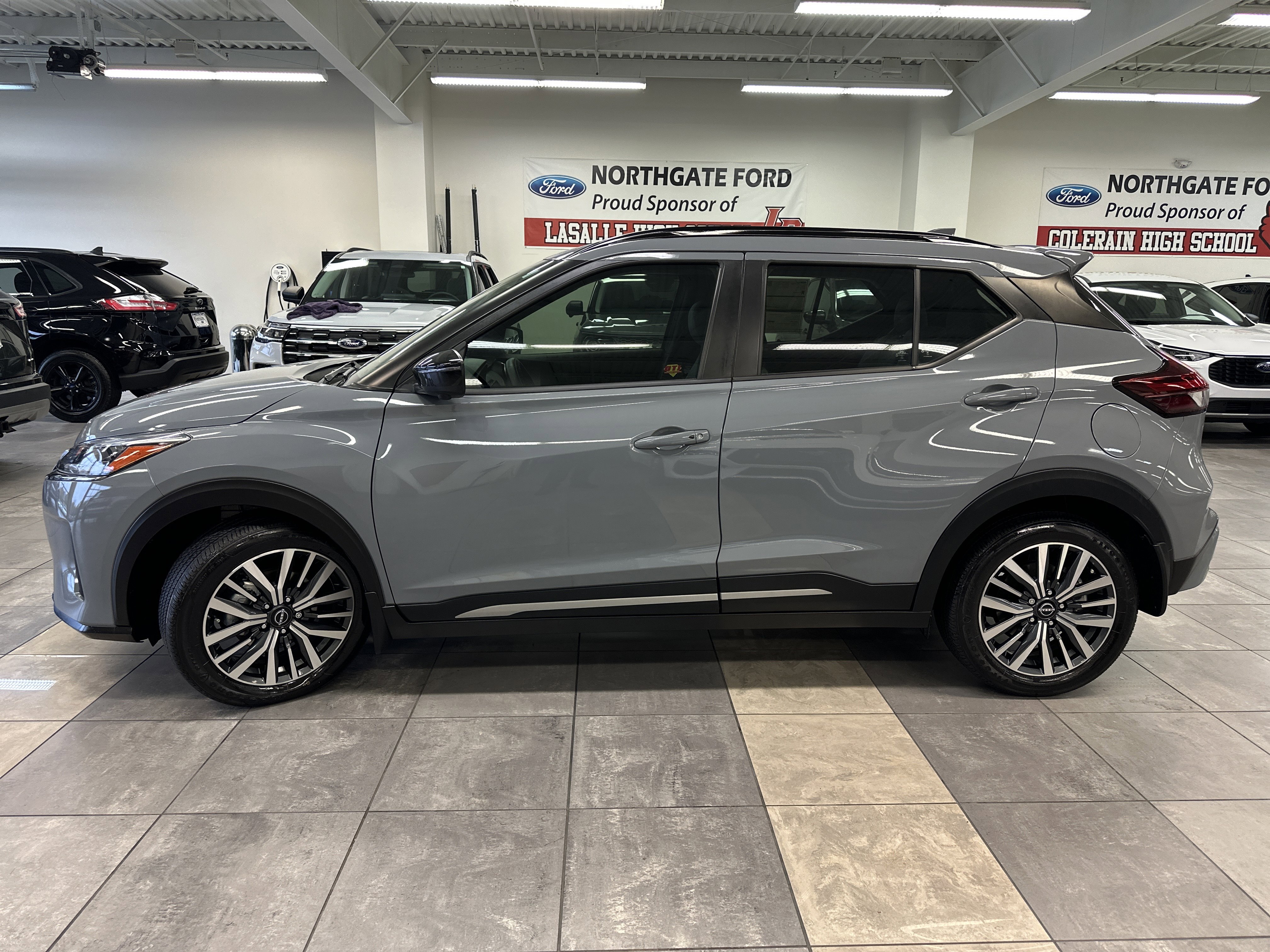 Used 2024 Nissan Kicks SR w/ SR Premium Package image 15