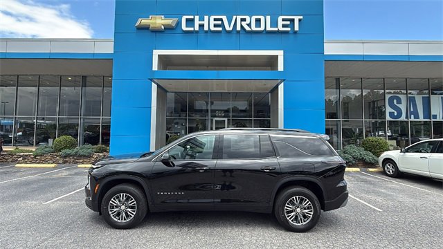 New 2026 Chevrolet Traverse LT image 4