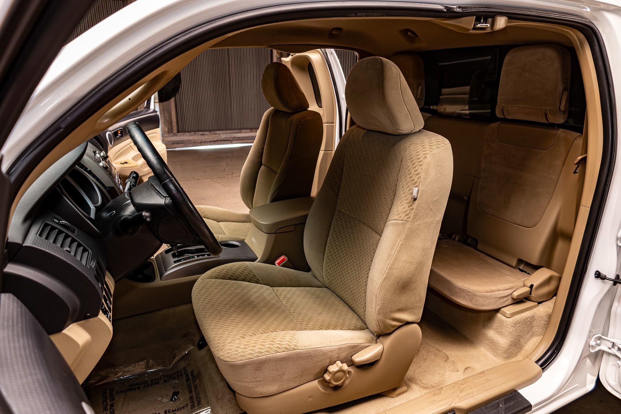 Used 2011 Toyota Tacoma PreRunner w/ SR5 Pkg #2 image 19