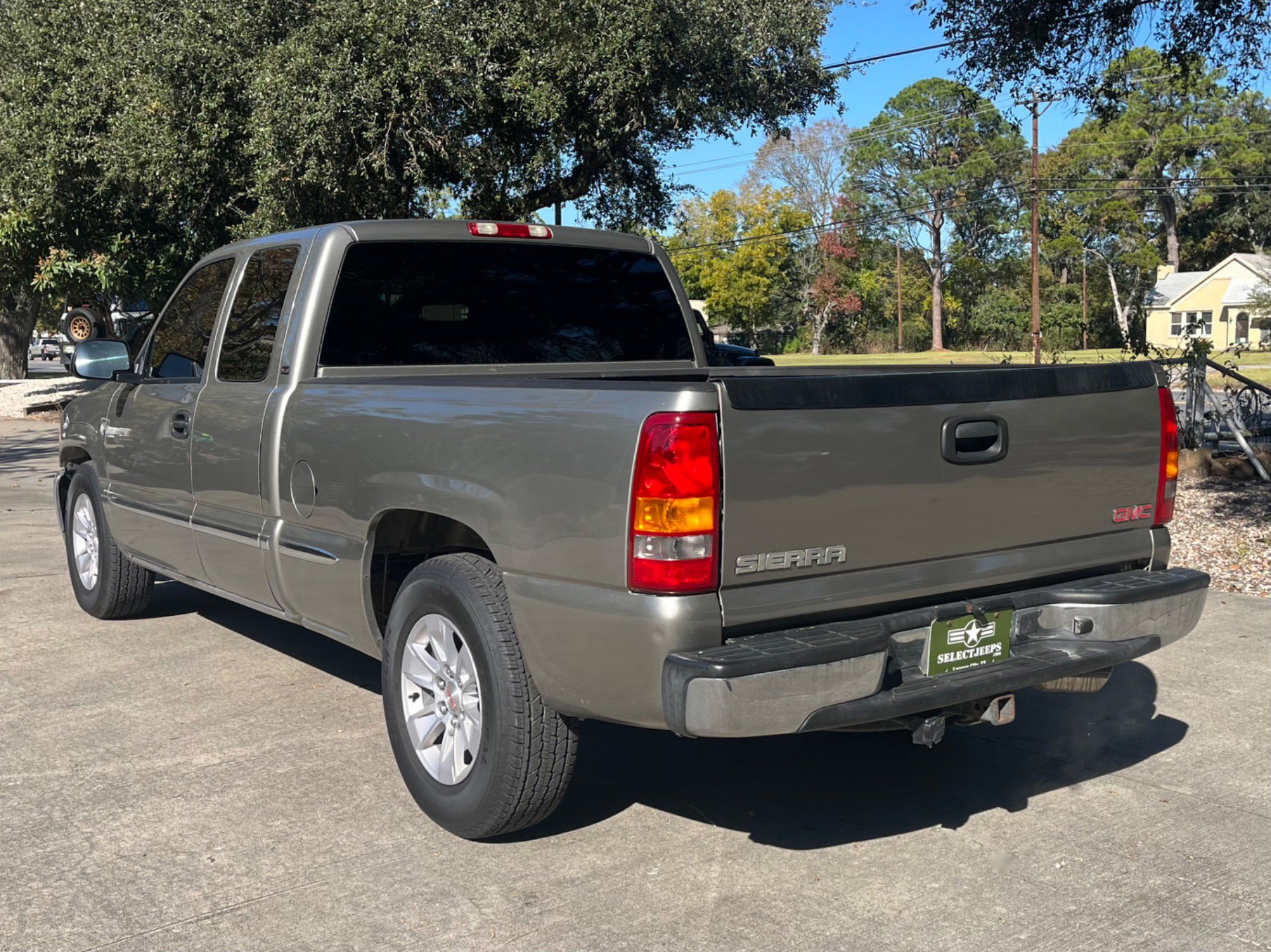Used 2002 GMC Sierra 1500 SLE w/ Sierra Professional Pkg image 6