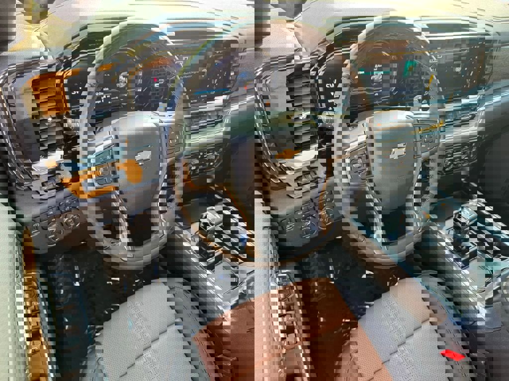 Used 2023 Chevrolet Silverado 1500 High Country w/ High Country Premium Package image 24