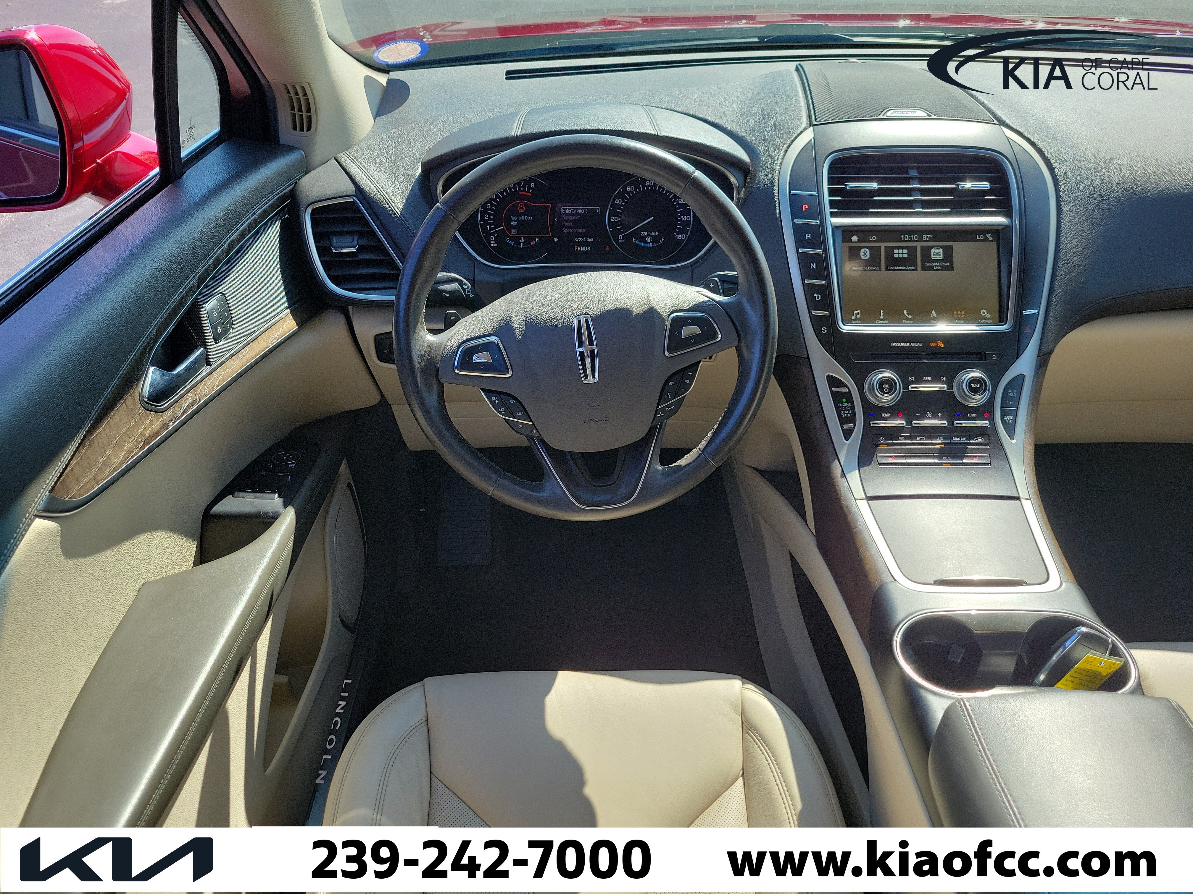 Used 2018 Lincoln MKX Select w/ Select Plus Package FWD image 17