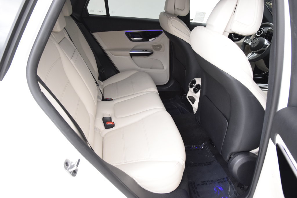 Certified 2025 Mercedes-Benz GLC 350e 4MATIC image 18