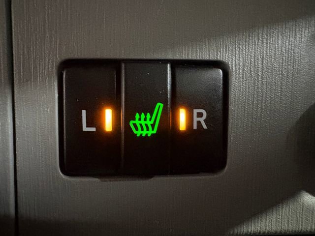 Used 2015 Toyota Prius V Four image 8