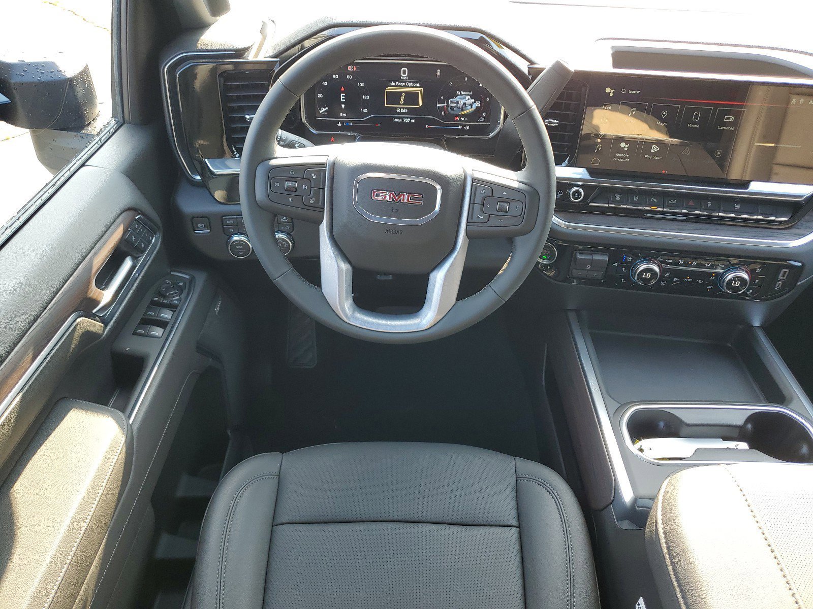New 2025 GMC Sierra 2500 SLT w/ SLT Premium Package image 18