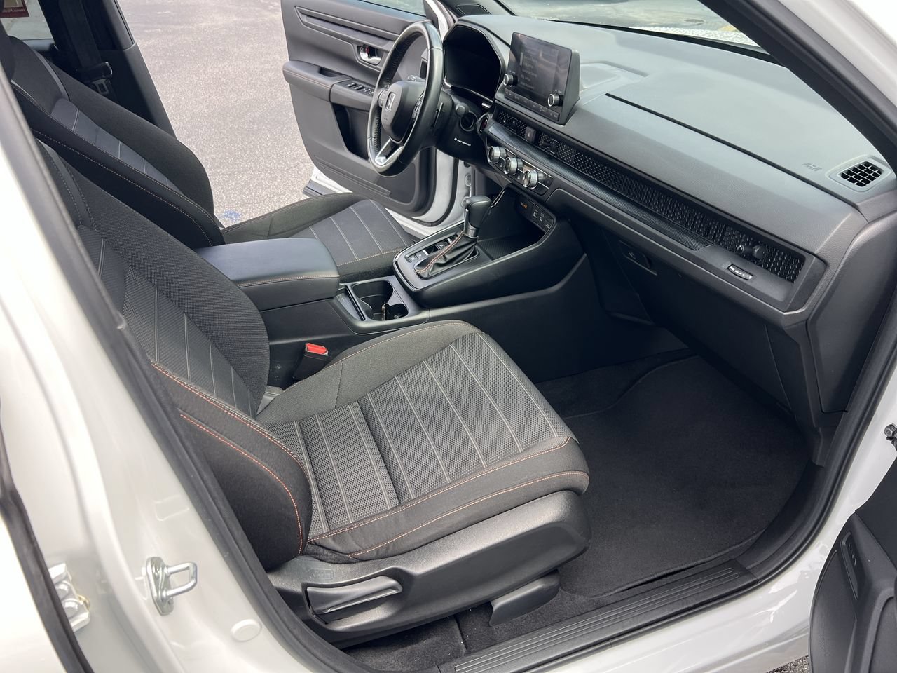 Used 2024 Honda CR-V Sport image 34