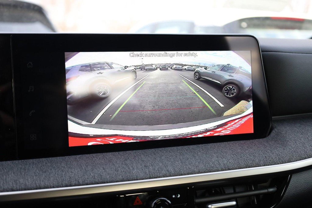 New 2026 Nissan Kicks S image 12