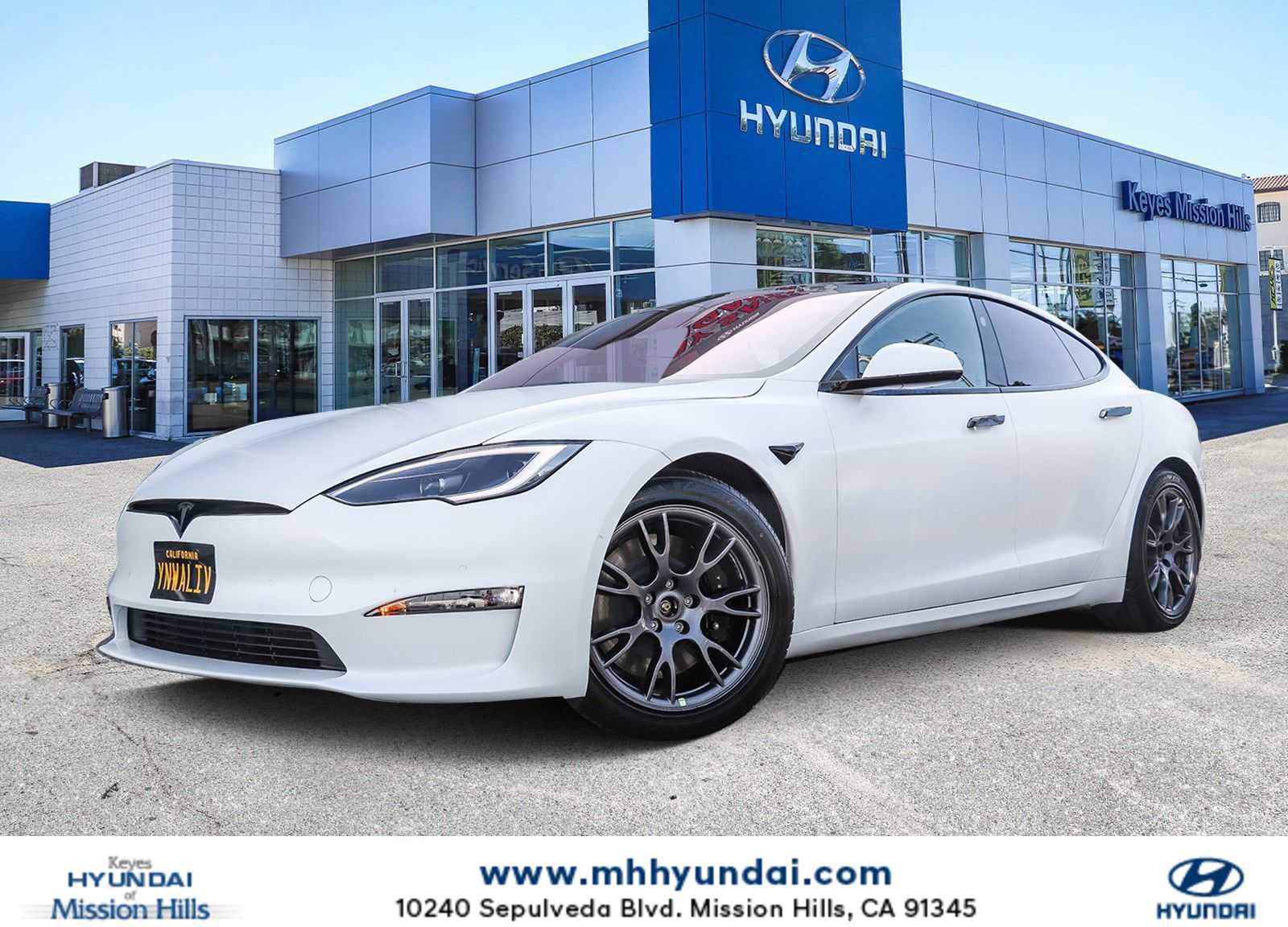 Used 2022 Tesla Model S image 1