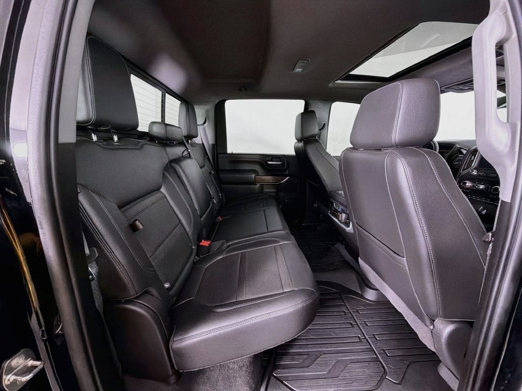 Used 2022 GMC Sierra 2500 Denali w/ Denali Ultimate Package AWD/4WD image 28