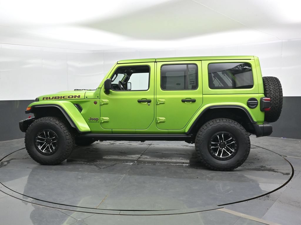 Used 2025 Jeep Wrangler Unlimited Rubicon AWD/4WD image 9