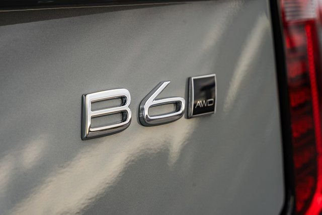 New 2026 Volvo XC90 B6 Plus w/ Protection Package Premier image 10