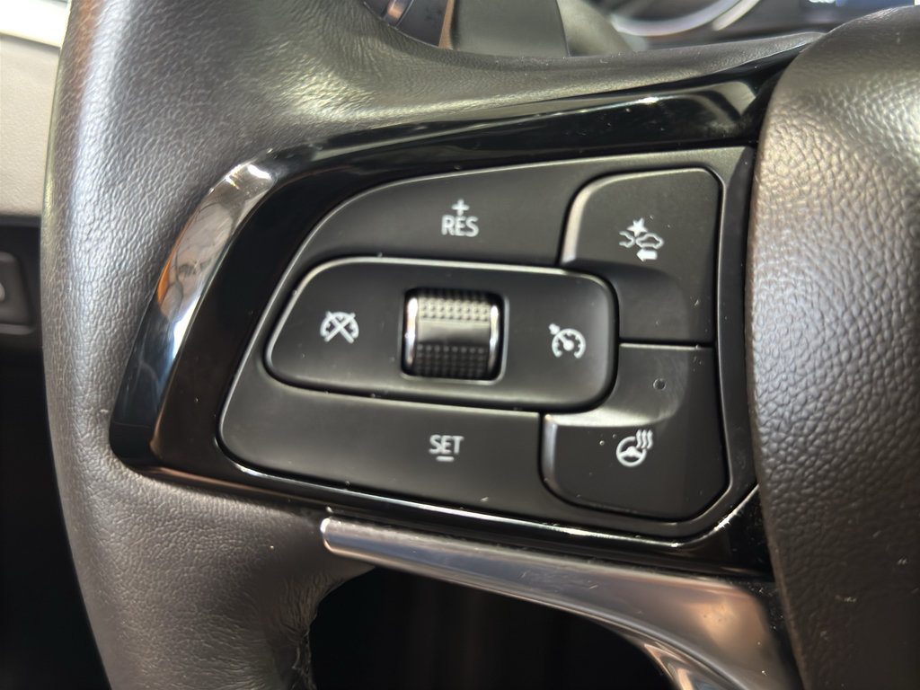 Used 2024 Buick Enclave Essence w/ Experience Buick Package AWD/4WD image 23