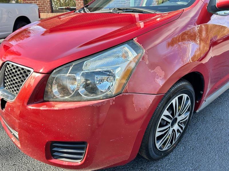 Used 2010 Pontiac Vibe w/ Preferred Package image 12