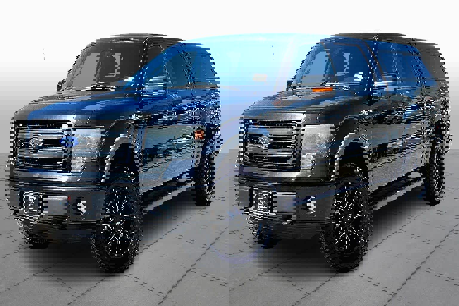 Used 2014 Ford F150 FX4 w/ Equipment Group 402A Luxury image 34