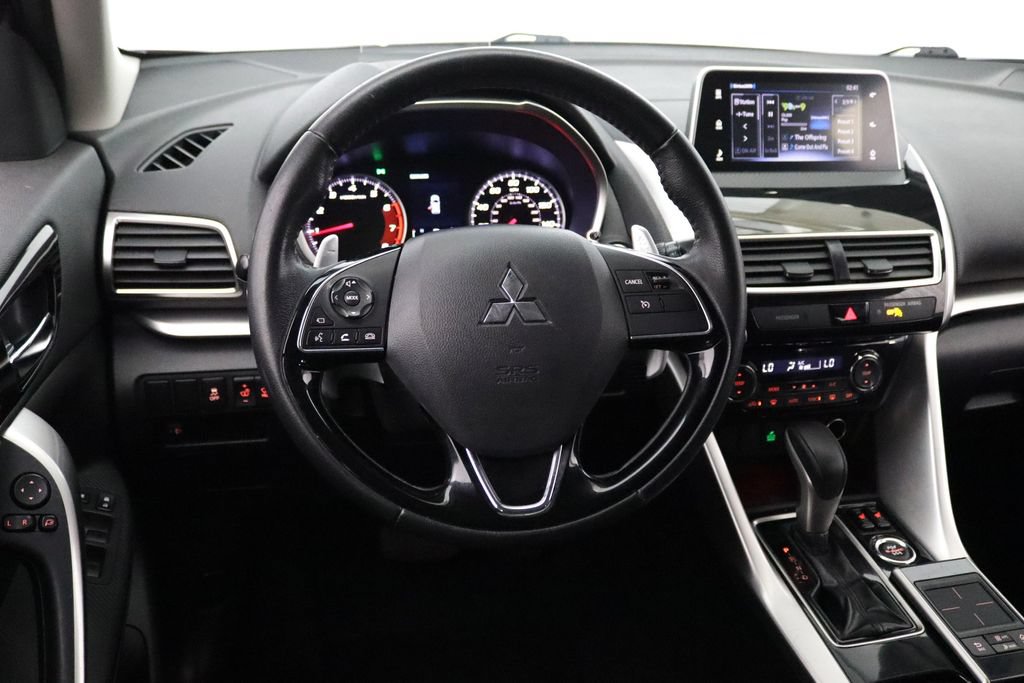 Used 2019 Mitsubishi Eclipse Cross SEL AWD/4WD image 16