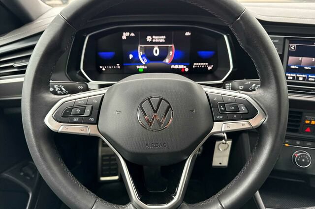 Certified 2023 Volkswagen Jetta Sport FWD image 21