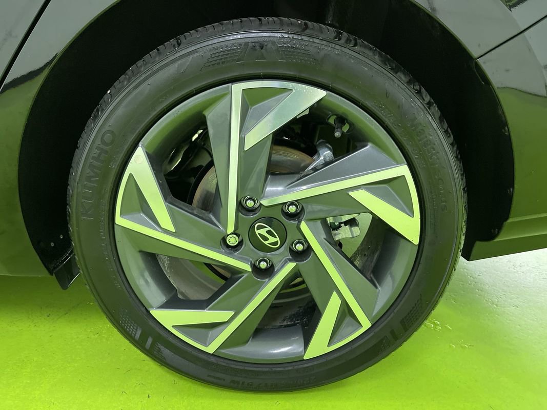 Used 2024 Hyundai Elantra SEL w/ Convenience Package image 14