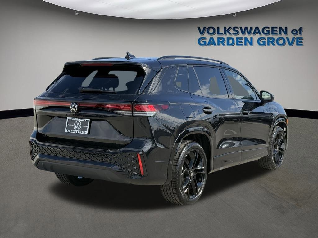 New 2026 Volkswagen Tiguan SE R-Line image 7
